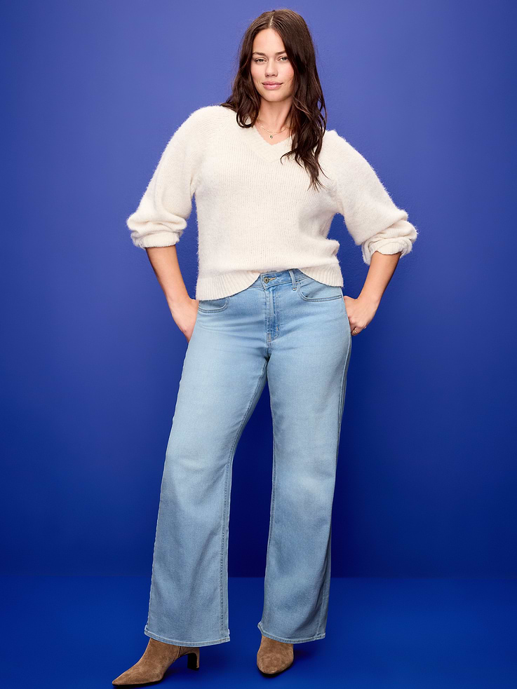 Image 2 of 6, Curvy High-Waisted Wow Wide-Leg Jeans