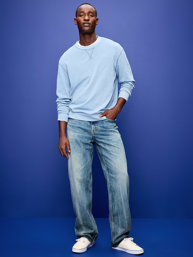 Image 1 of 5, Ultra relaxed through the hip, thigh, and leg., button front, zip fly, whiskering and fading, front scoop pockets, back patch pockets, Product #903829