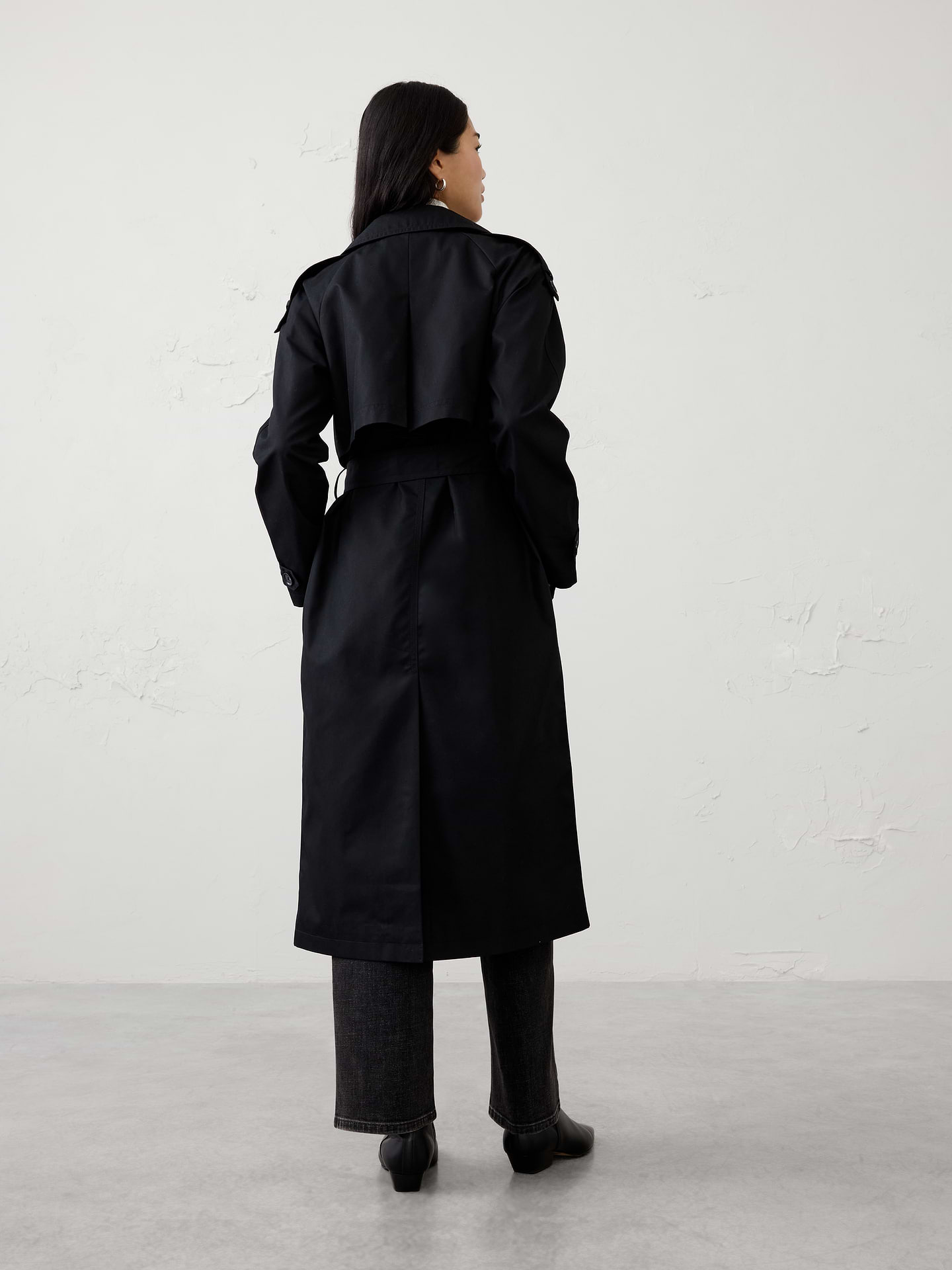Image 2 of 8, Timeless Trench Coat