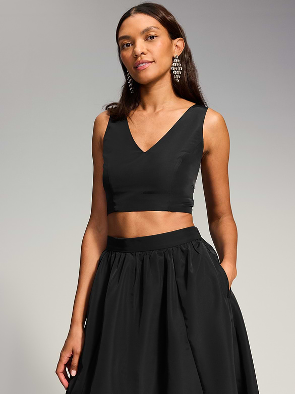 The Occasion by Old Navy V-Neck Taffeta Crop Top