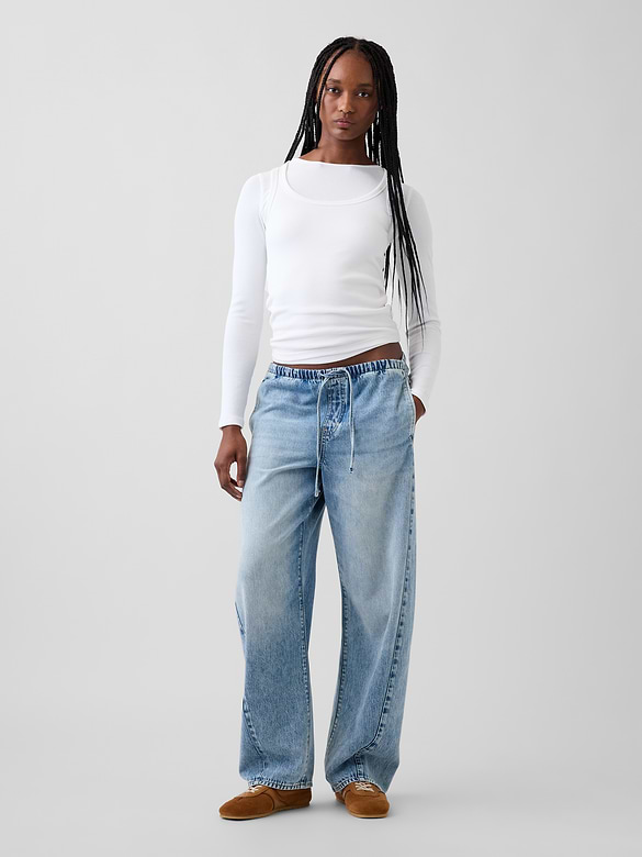 Mid Rise UltraSoft Easy Barrel Jeans