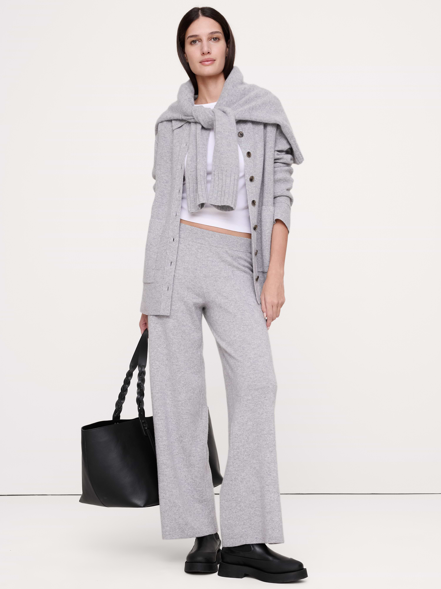 Banana Republic Cashmere Sweater Pant INTERNATIONAL SHIPPING
