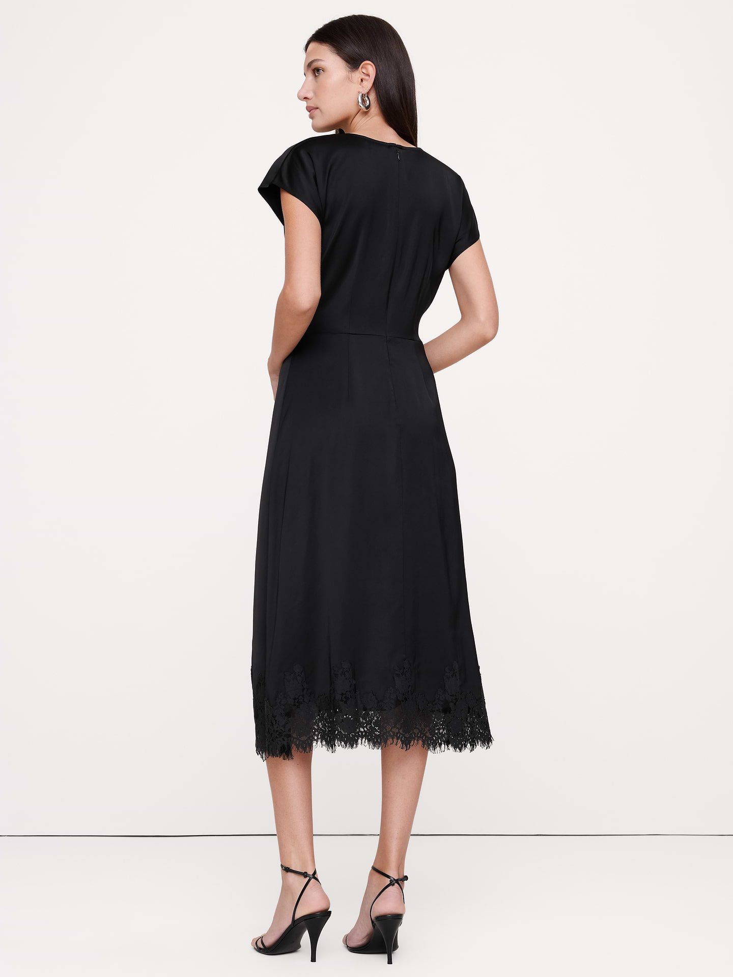 Image 3 of 4, Stretch-Satin Ruched Midi Dress