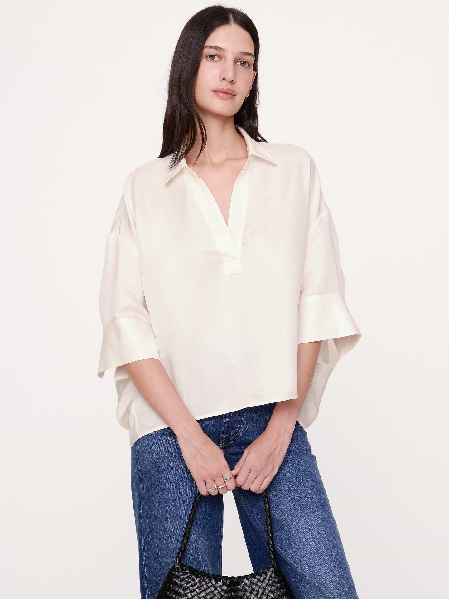 Image 1 of 8, A classic popover made from viscose-linen in an extra roomy silhouette with raised texture., Ultra-Oversized Fit: Lots of room through chest, shoulders, and waist. Dropped shoulder seam., Point collar with split neck., High-low hem., Product #1183794
