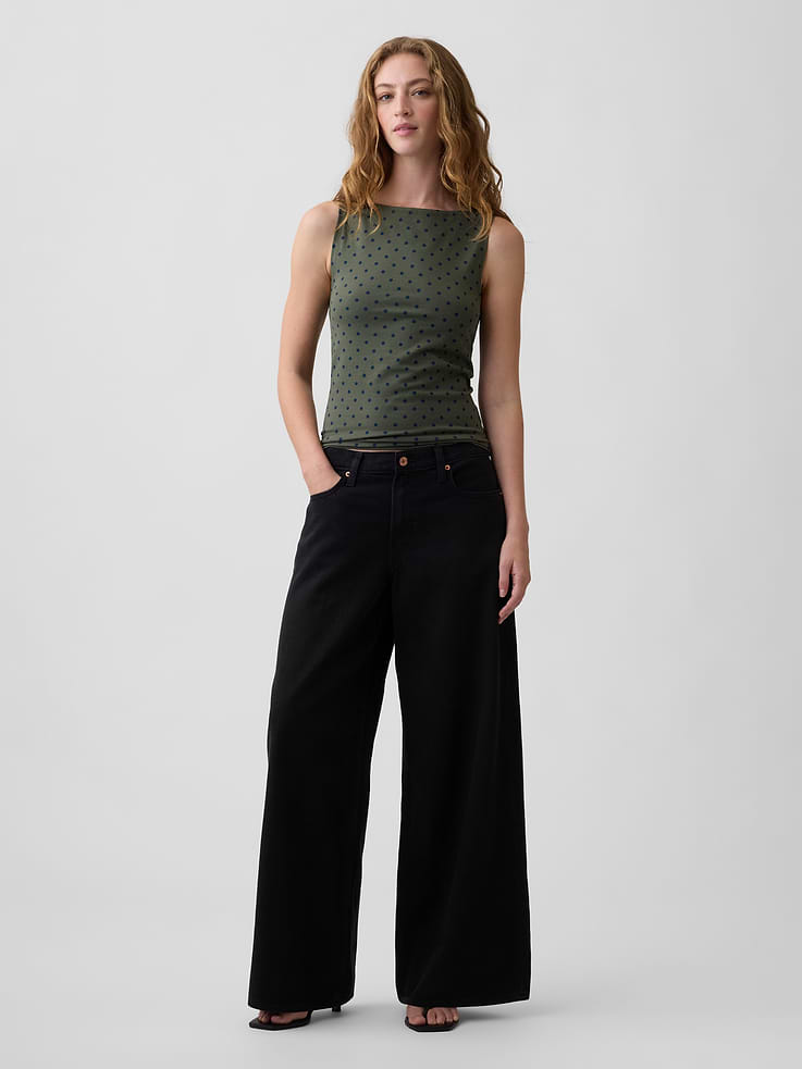 Image 3 of 5, Sleeveless Velour Top