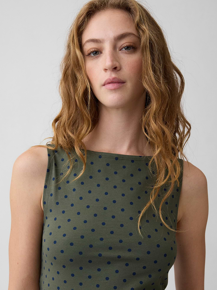 Image 4 of 5, Sleeveless Velour Top