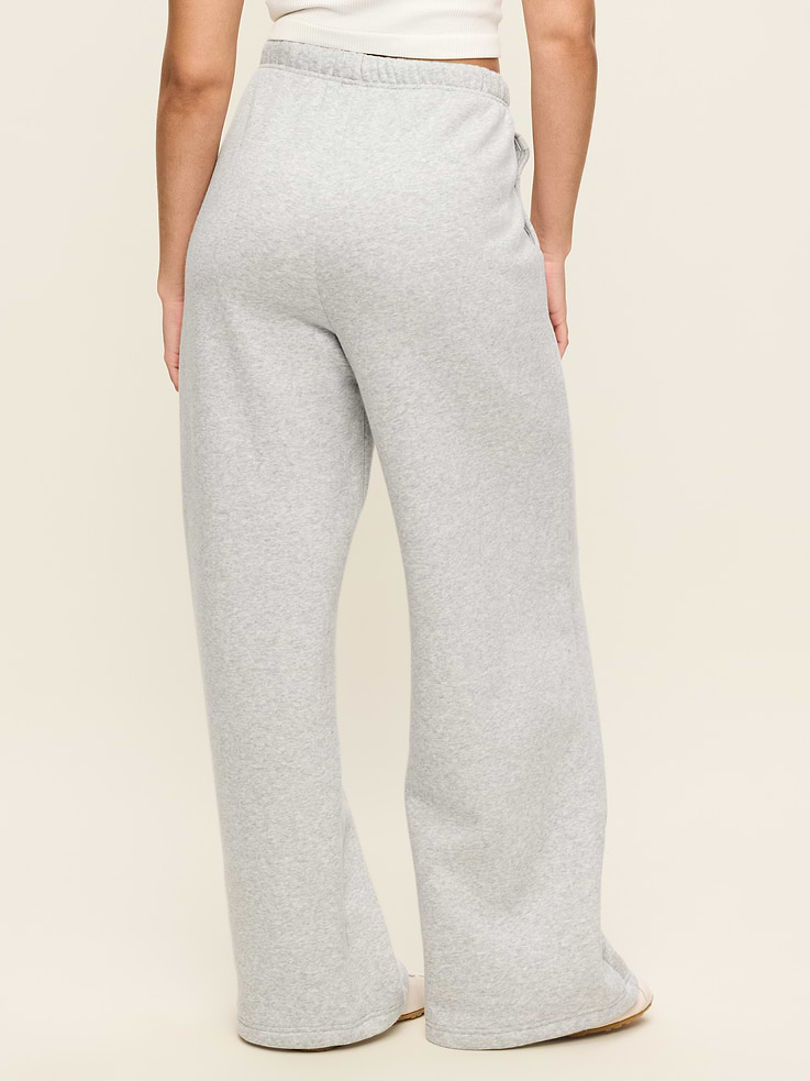 Image 7 of 10, Mid-Rise Baseline Fleece Wide-Leg Sweatpants