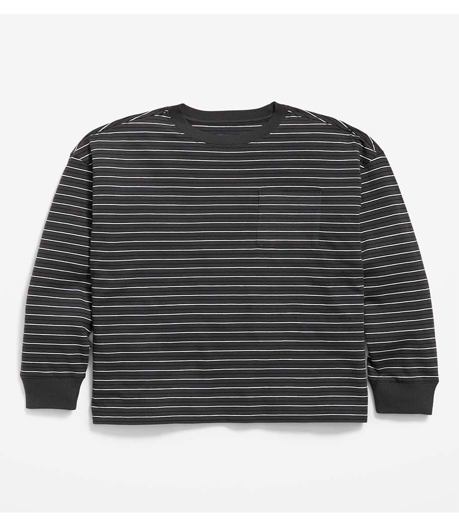 Image of a printed crew neck t-shirt for boys.