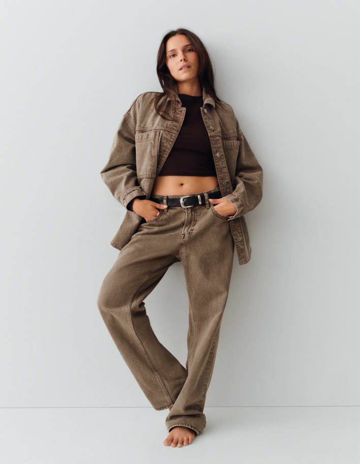 Shoppable Outfit Image