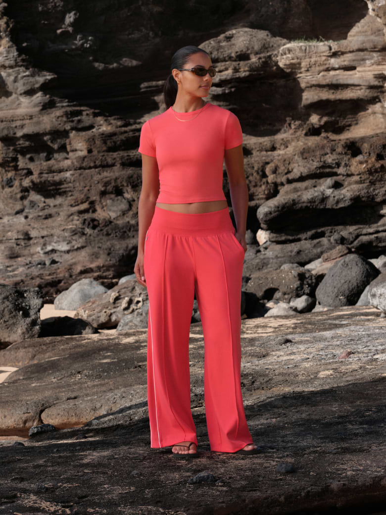 Look 12 mobile