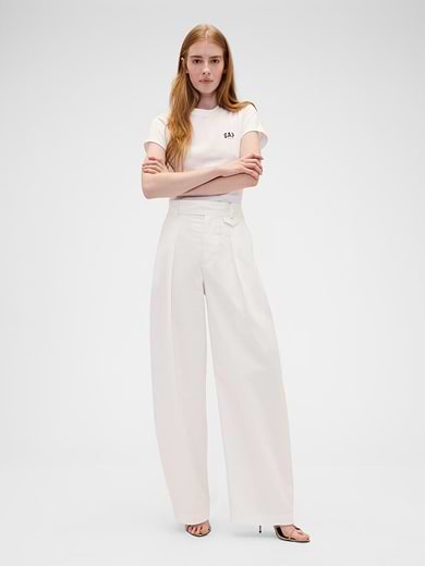 High Rise Pleated
 Arc Trousers