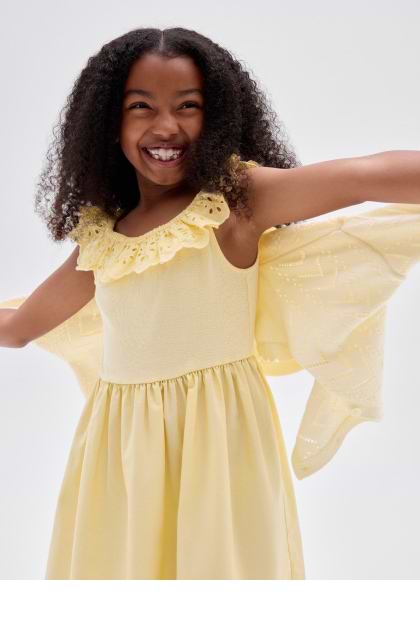 Shop spring party looks image