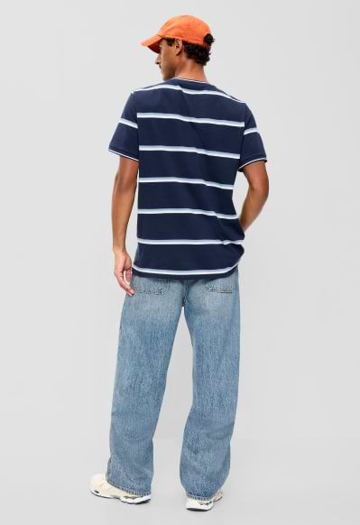 Baggy style jeans.