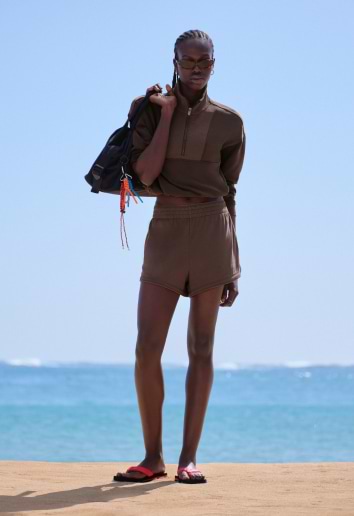 Look 7