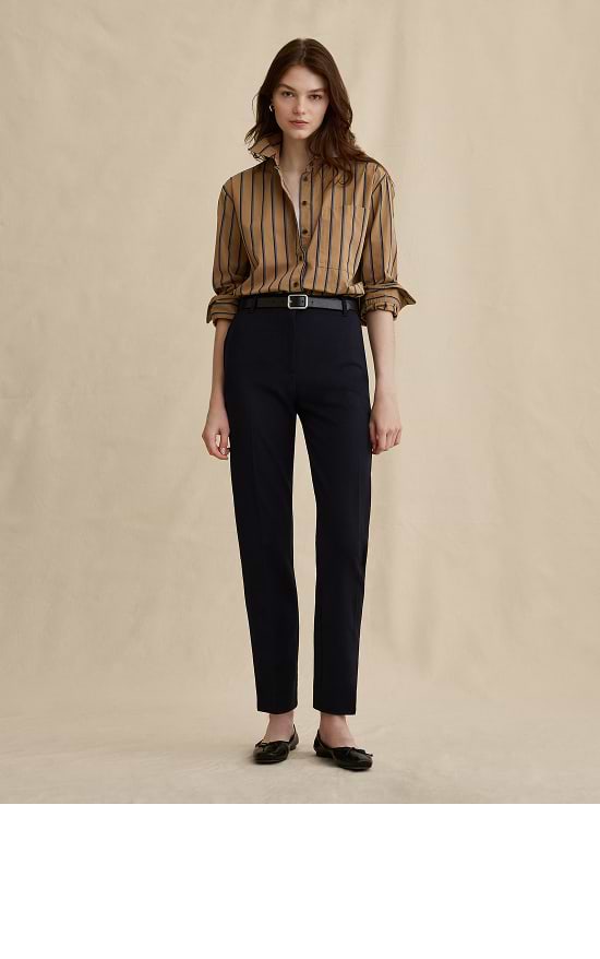 Slim. Well-fitted with a touch of stretch.