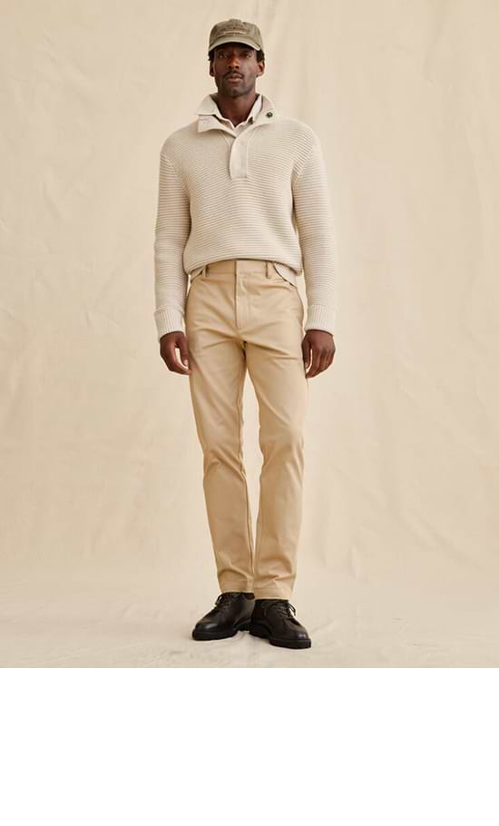 Slim. Well-fitted through the thigh with a narrow leg
