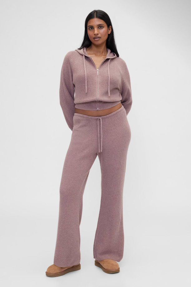 Shoppable Outfit image