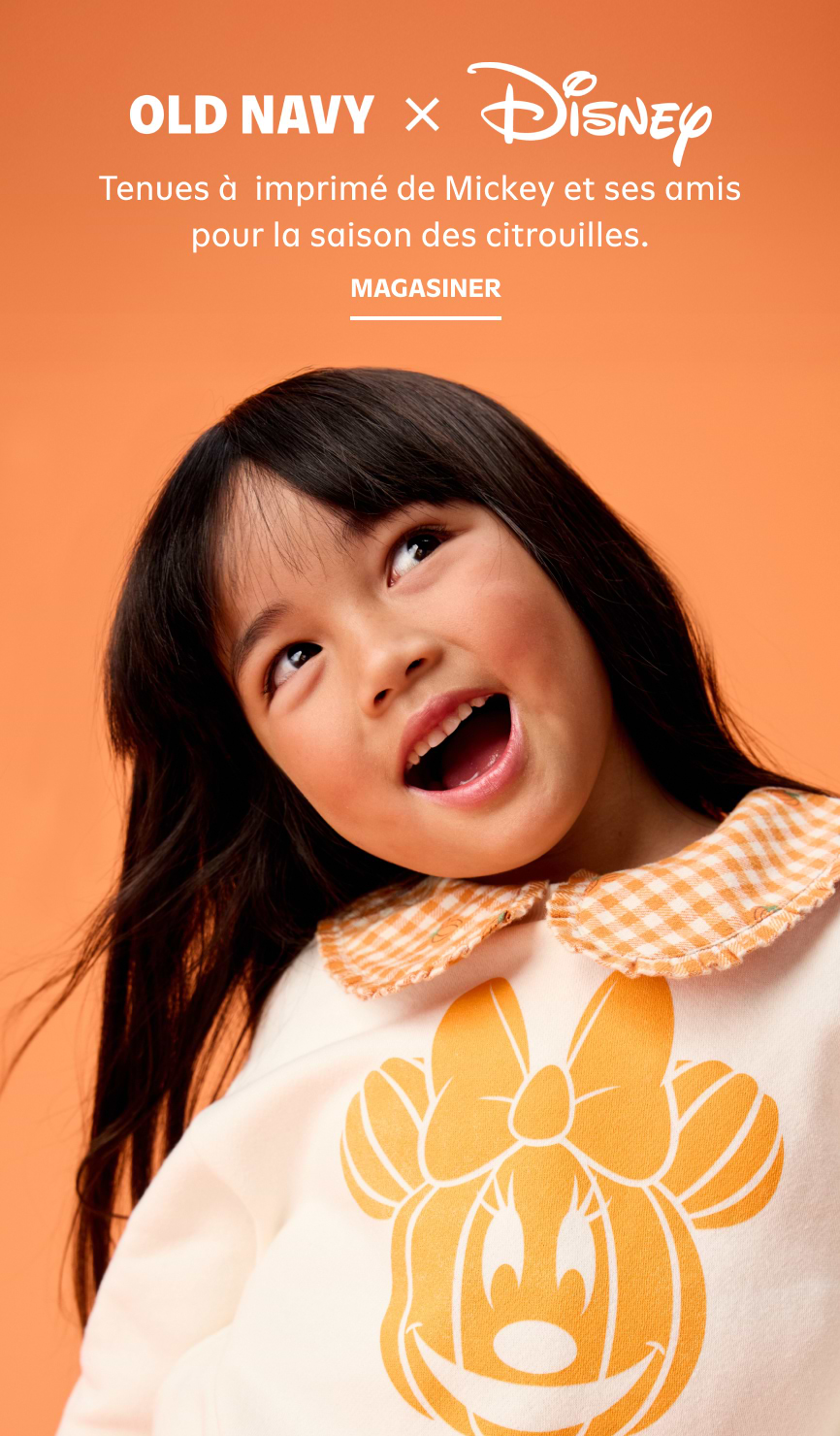 Old Navy x Disney. Tenues à  imprimé de Mickey et ses amis pour la saison des citrouilles. Magasiner