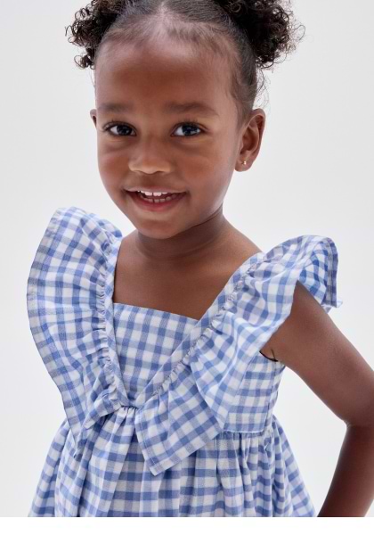 Shop spring party looks image