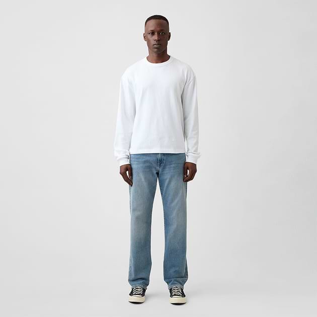 Straight fit